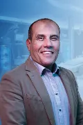 ياسر البساتيني